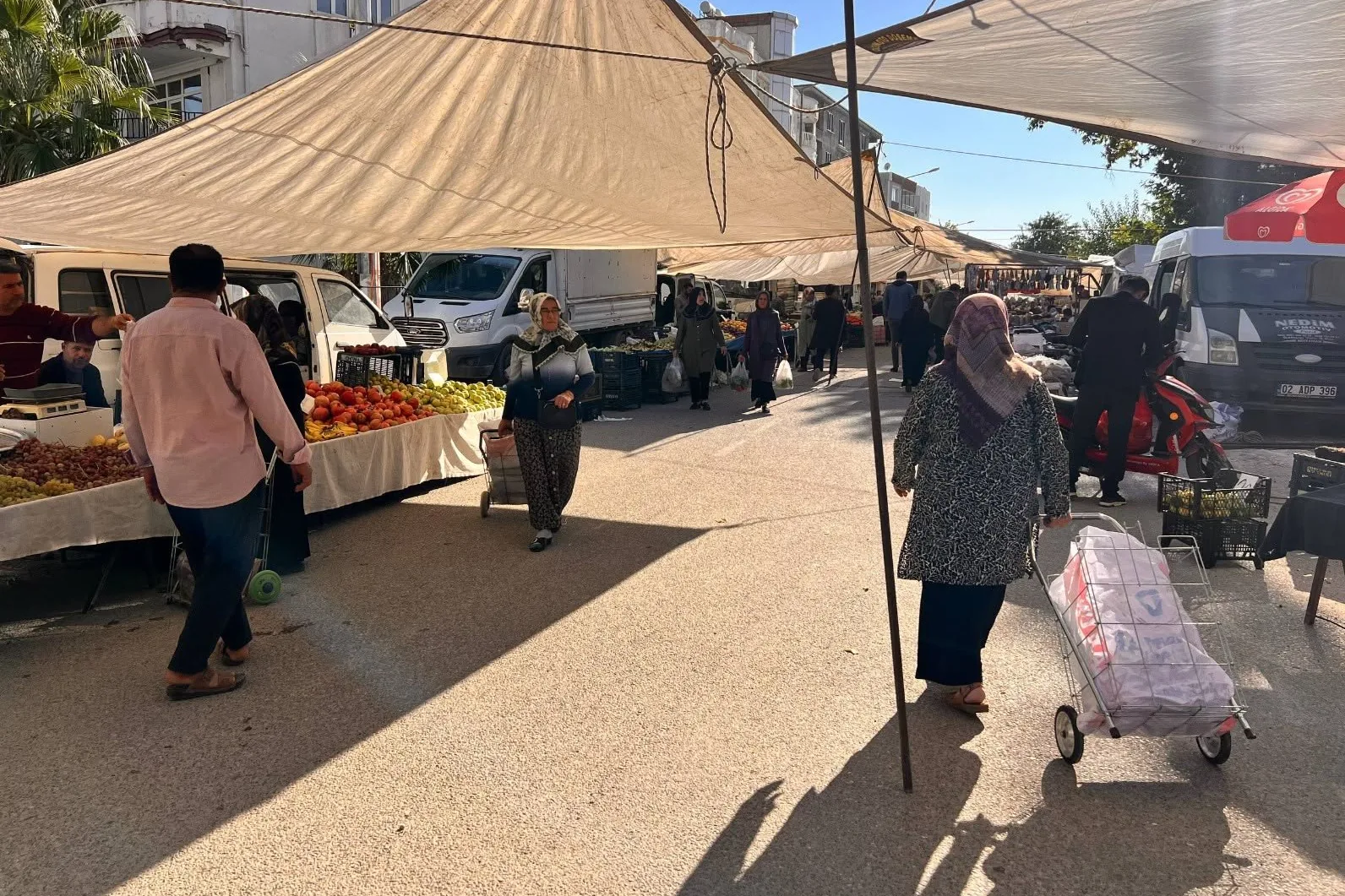 Adıyaman’da Dört Mahalleye Semt Pazarı Açıldı